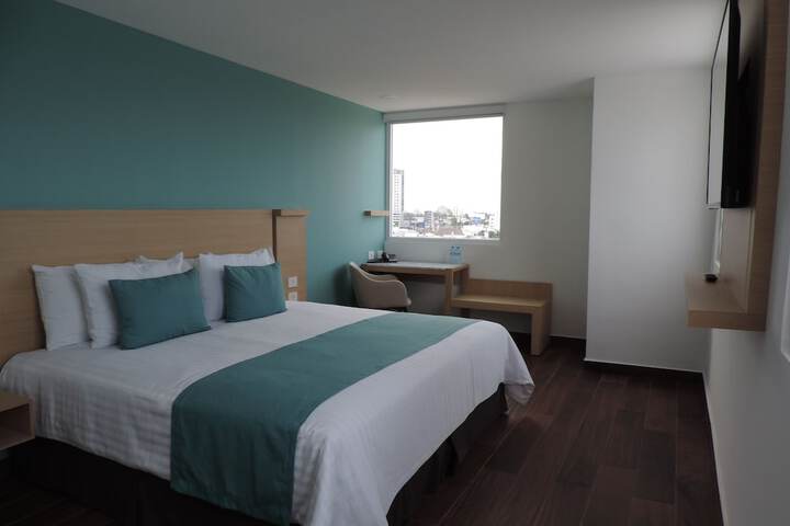 Room 12 of 70