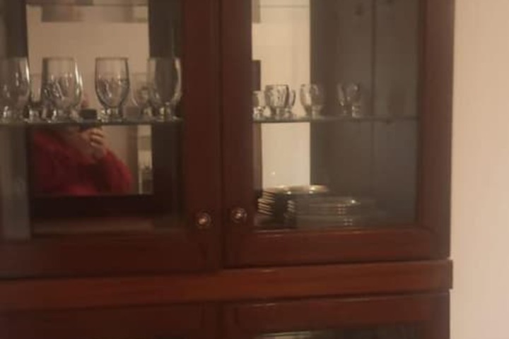Room 6 of 9