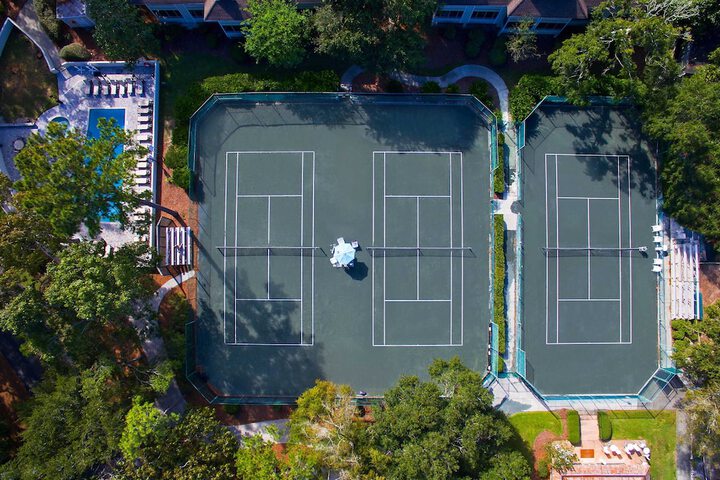 Tennis court