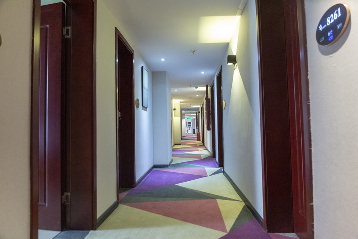 Hotel Interior 9 of 25