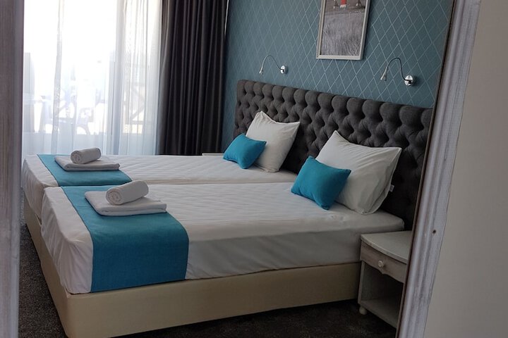 Room 4 of 57
