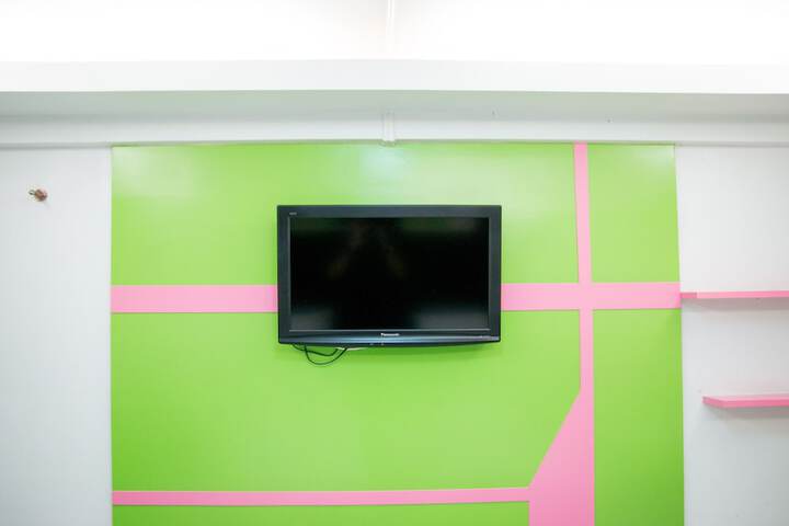 Room 16 of 30