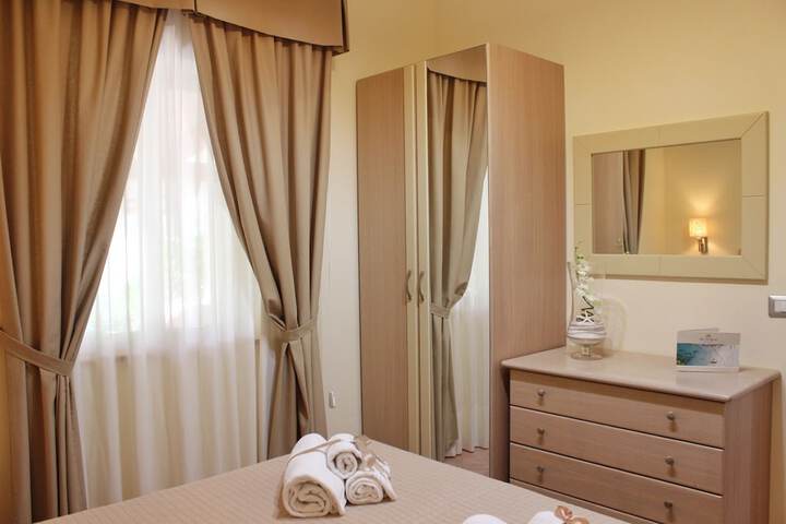 Room 21 of 57