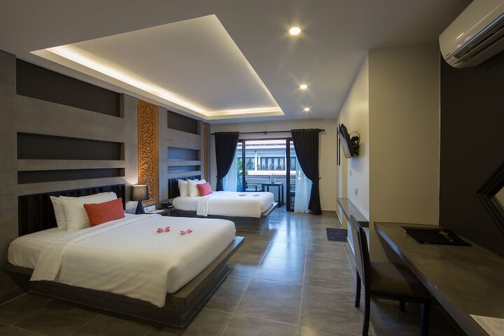 Room 12 of 81