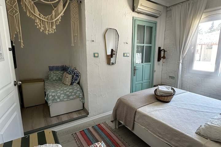 Room 29 of 54