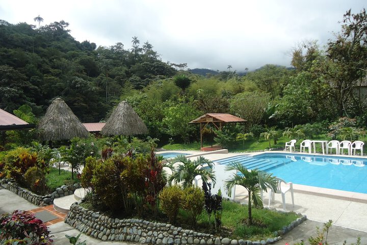 Pool 5 of 15