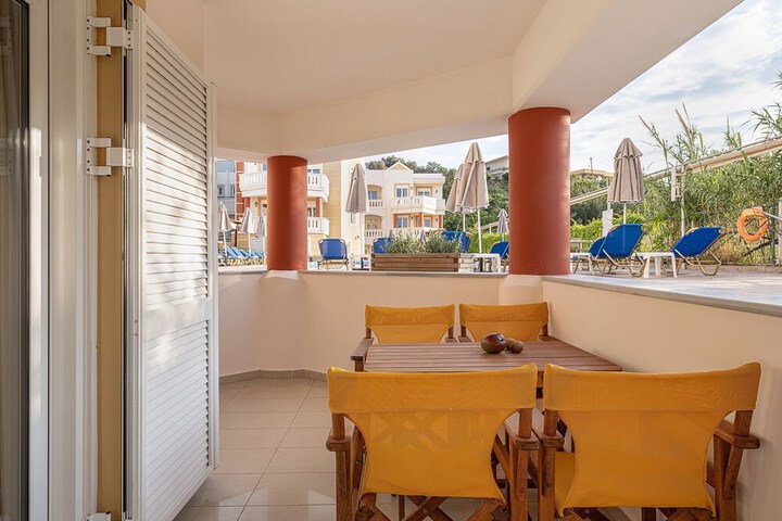 Terrace/Patio 126 of 127