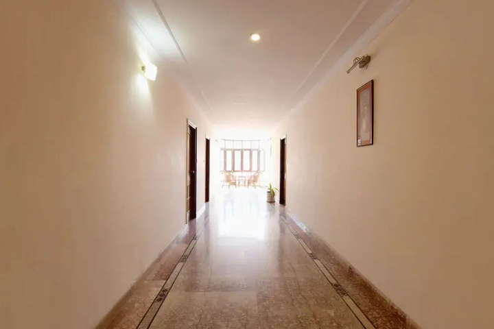 Room 15 of 23