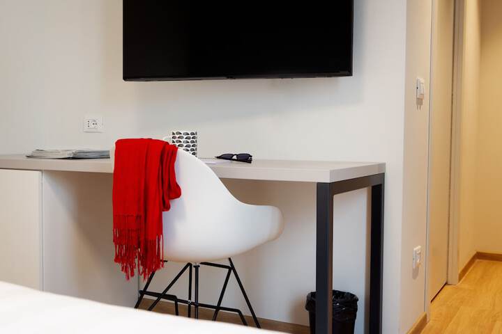 Room 10 of 73