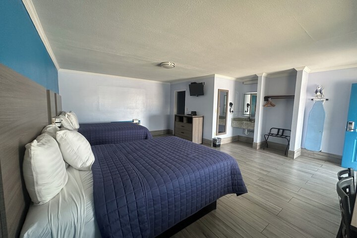 Room 20 of 26