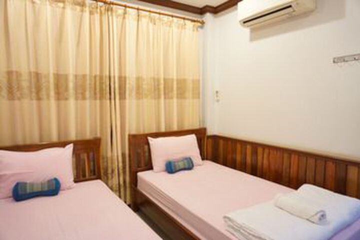 Room 14 of 42