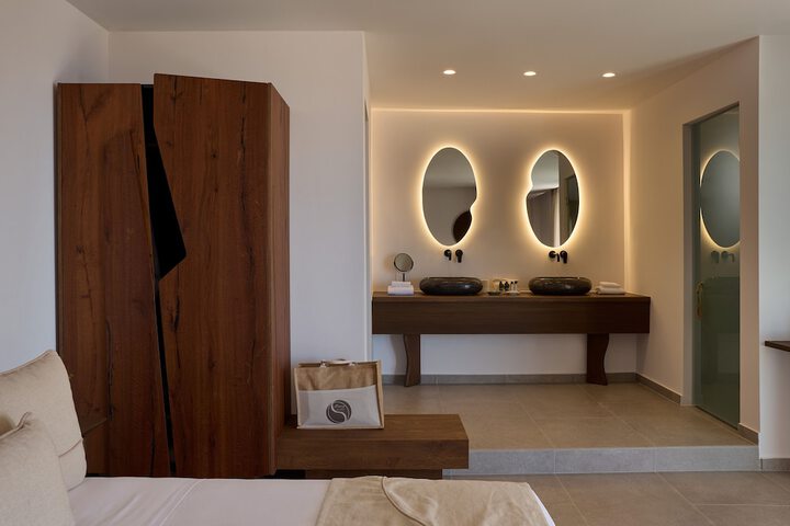 Room 48 of 135