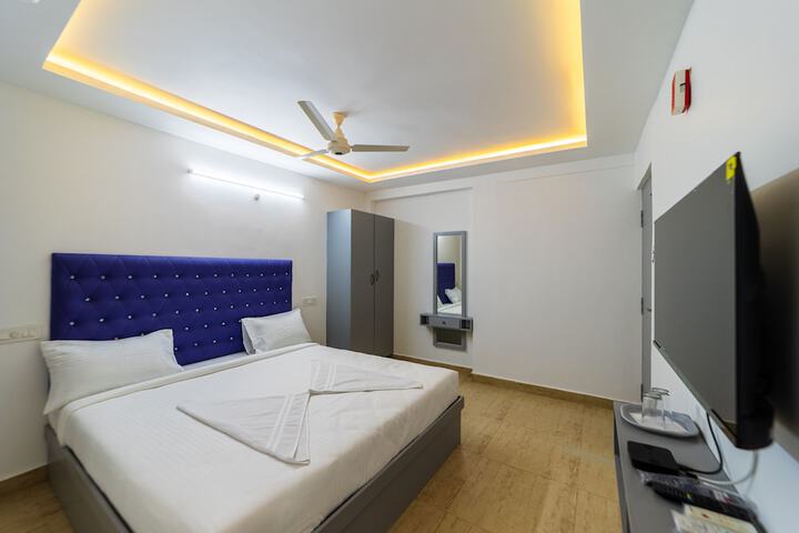 Room 10 of 39
