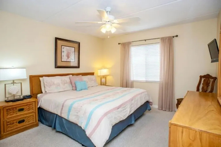Room 6 of 17