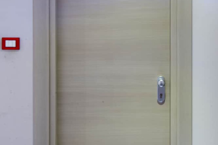 Room 16 of 41
