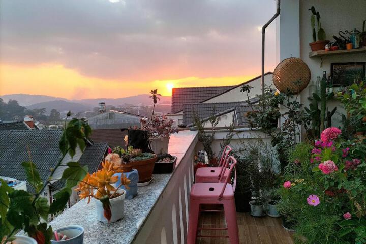Strawberry Hotel Dalat