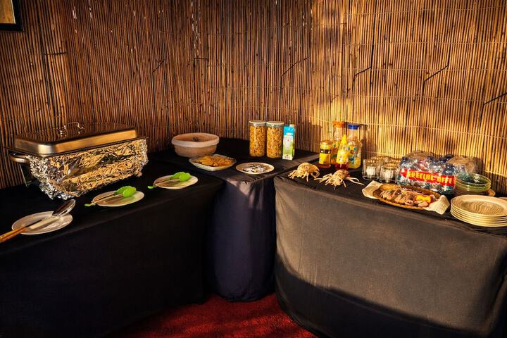 Dining 23 of 50