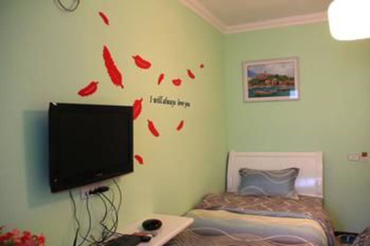 Room 50 of 87