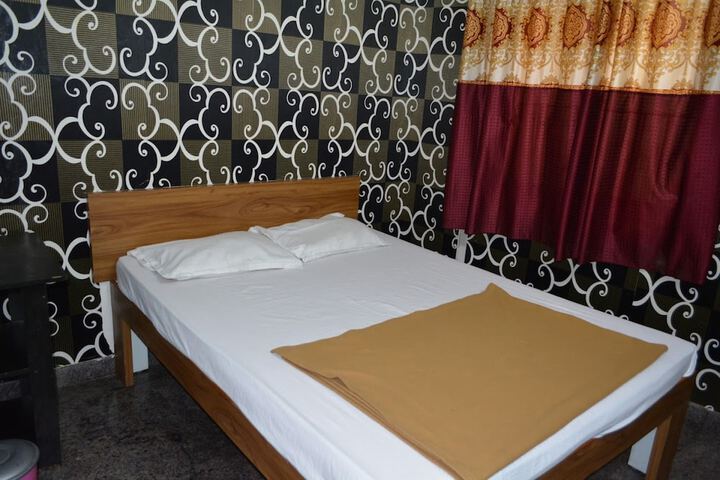 Room 4 of 22