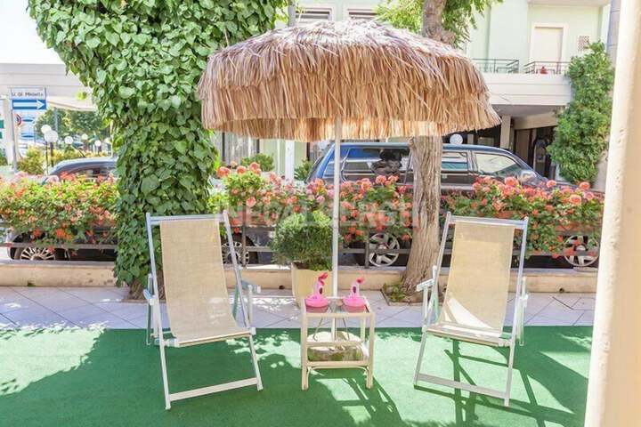 Terrace/Patio 21 of 42