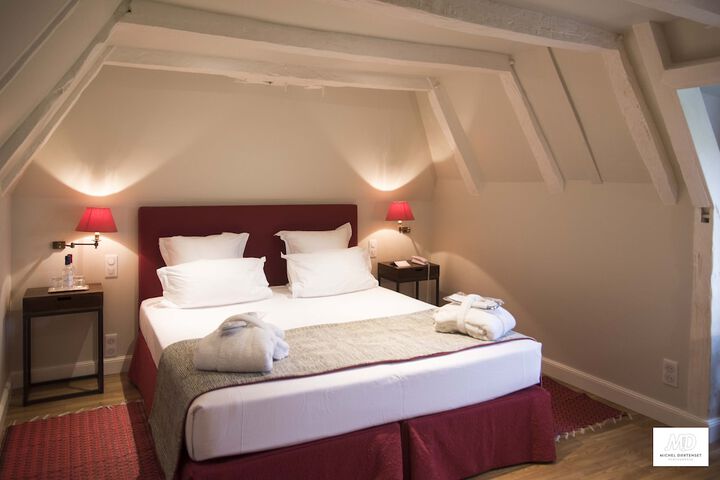 Room 14 of 40