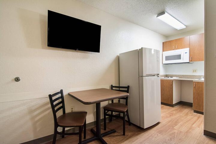 Room 15 of 44