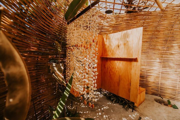 Room 4 of 45