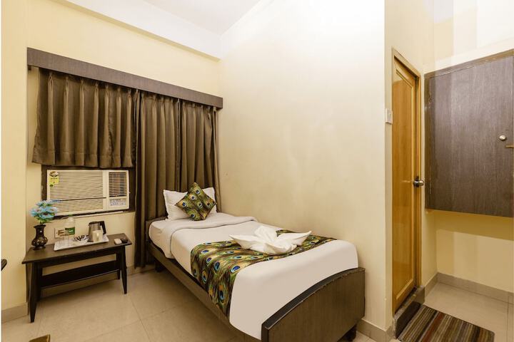 Room 15 of 35