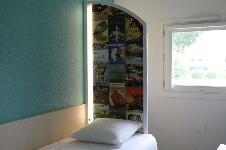 Hotel 44 of 48