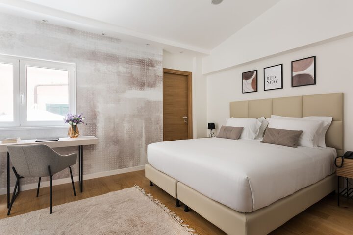 Room 3 of 36