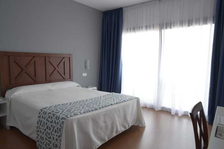 Room 10 of 67