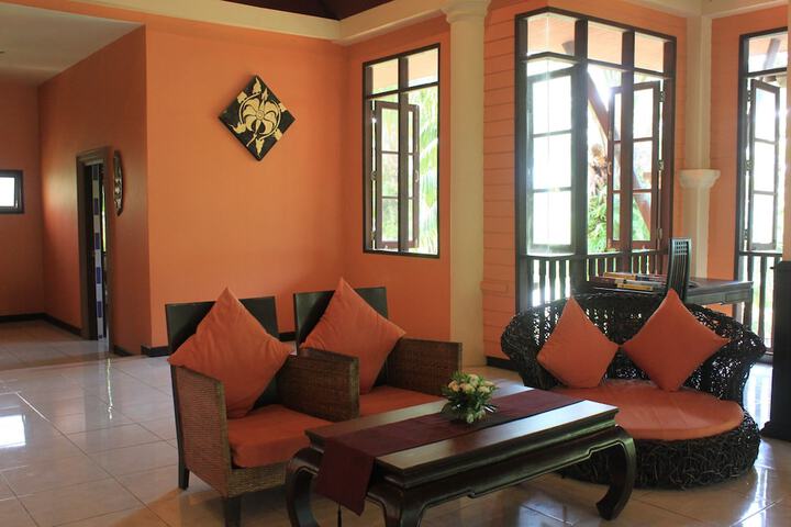 Hotel Interior 9 of 136