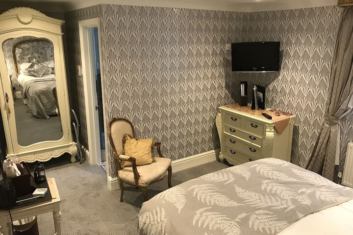 Room 15 of 67