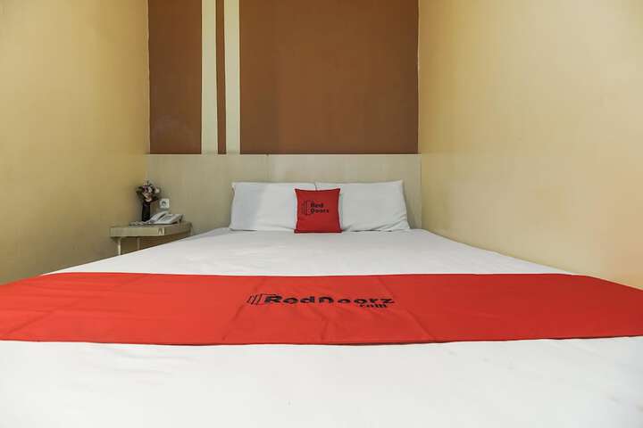 REDDOORZ at JALAN HERTASNING