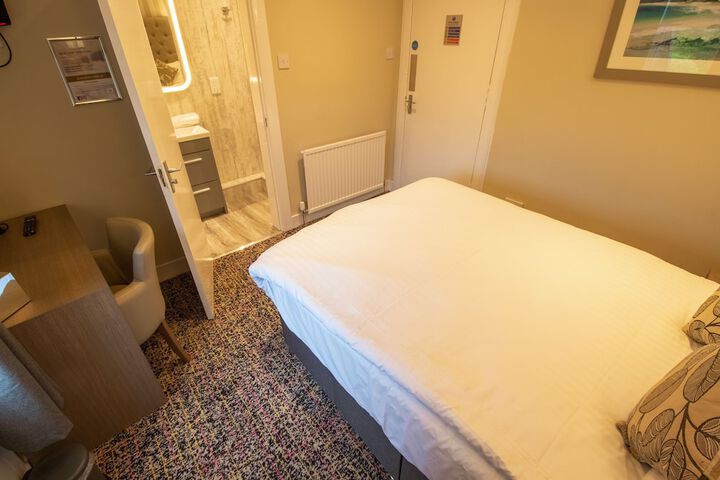 Room 59 of 89