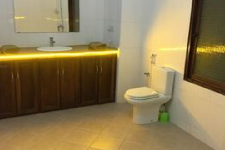 Room 2 of 14