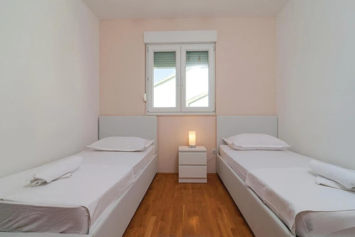 Beautiful Home in Omis With Wifi and 2 Bedrooms