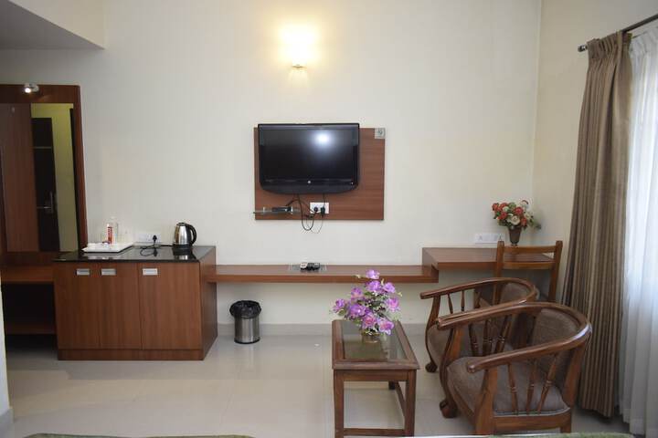 Room 18 of 35