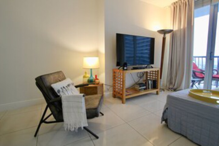 Room 80 of 263