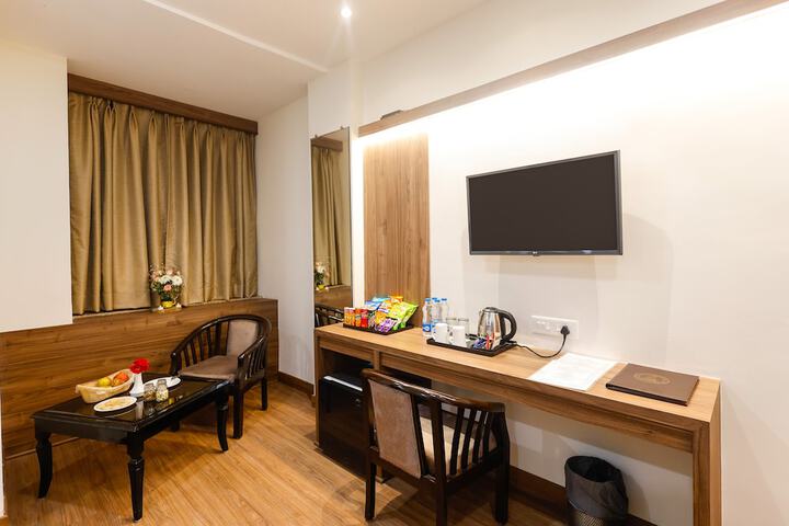 Room 32 of 121