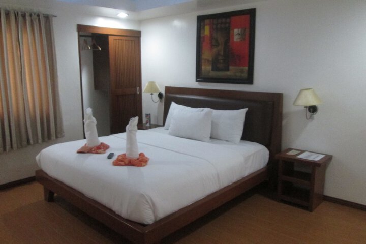 Room 7 of 47