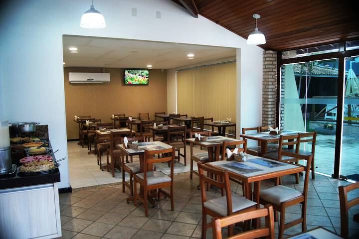 Dining 57 of 87
