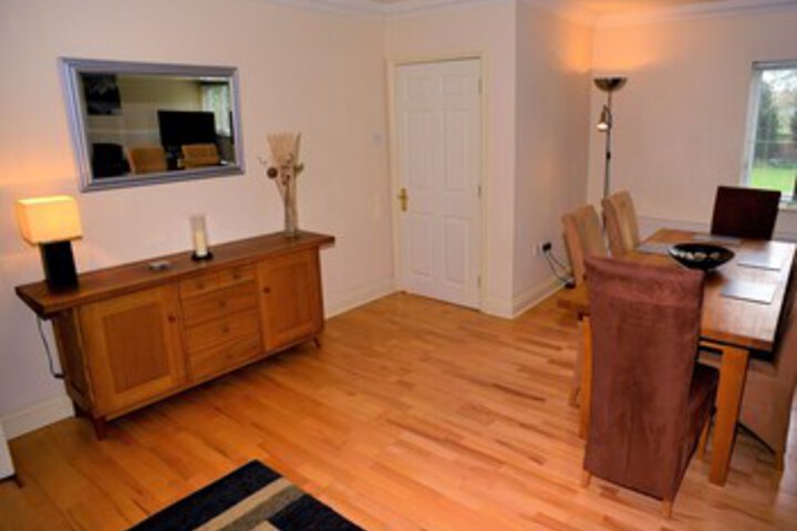 Room 10 of 19