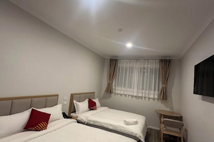 Room 14 of 45