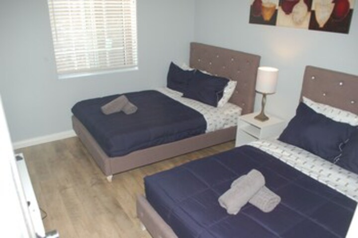 Room 18 of 25