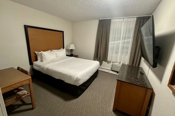 Room 9 of 55