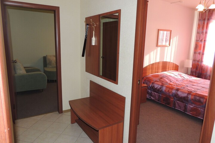 Room 17 of 101