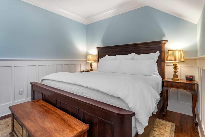 Room 10 of 53