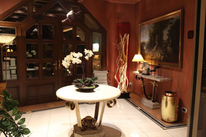Lobby Photos