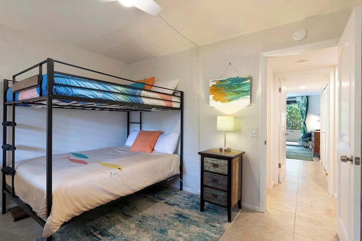 Room 3 of 43